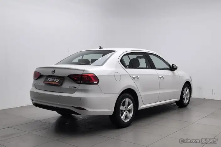 Volkswagen Lavida 2019 Model Voyage 1.5L Automatic Fashion edition China VI – фото 4