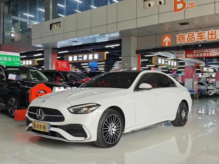 Mercedes-Benz C-Class 2024 Model C 260 L Sports Edition – фото 1