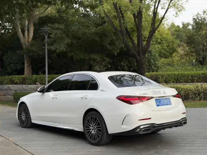 Mercedes-Benz C-Class 2025 Model C 260 L Sports Edition – фото 4