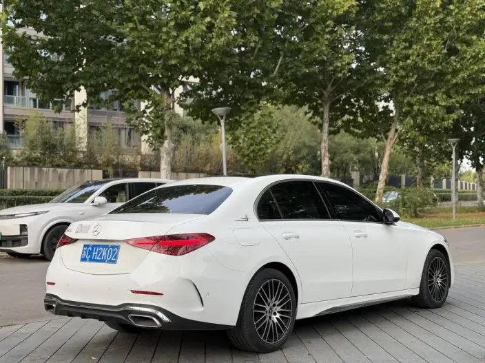 Mercedes-Benz C-Class 2025 Model C 260 L Sports Edition – фото 6