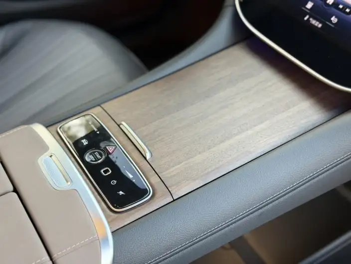 Mercedes-Benz EQS 2023 Model EQS 450+ Pioneer Edition – фото 8