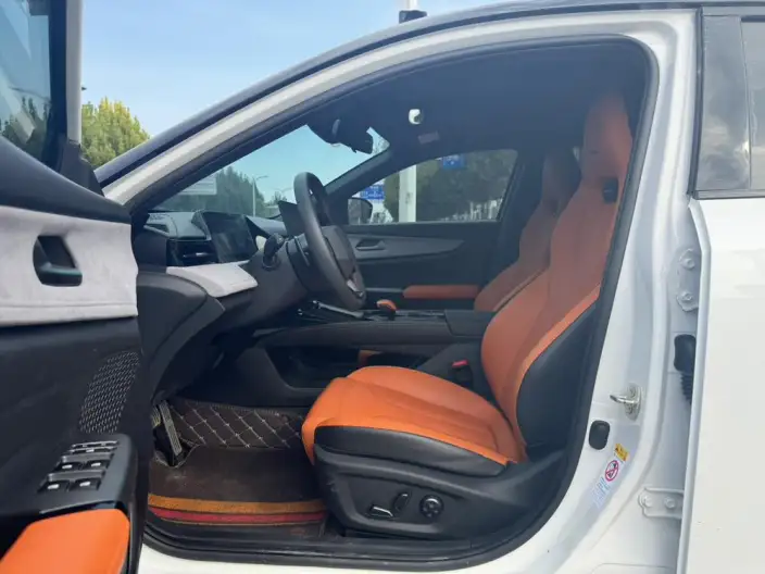 Changan UNI-V 2025 Model 1.5T 500Bar High Power Sports Edition – фото 9