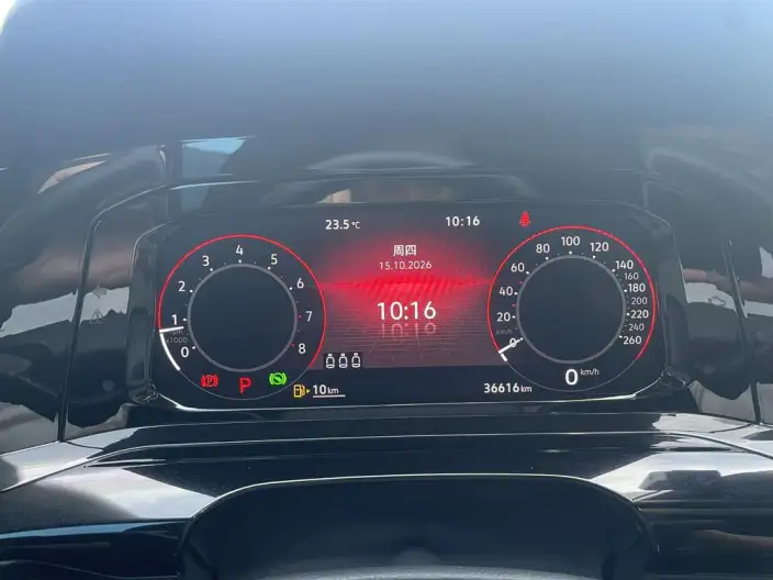 Volkswagen Golf 2021 Model 280TSI DSG R-Line – фото 8