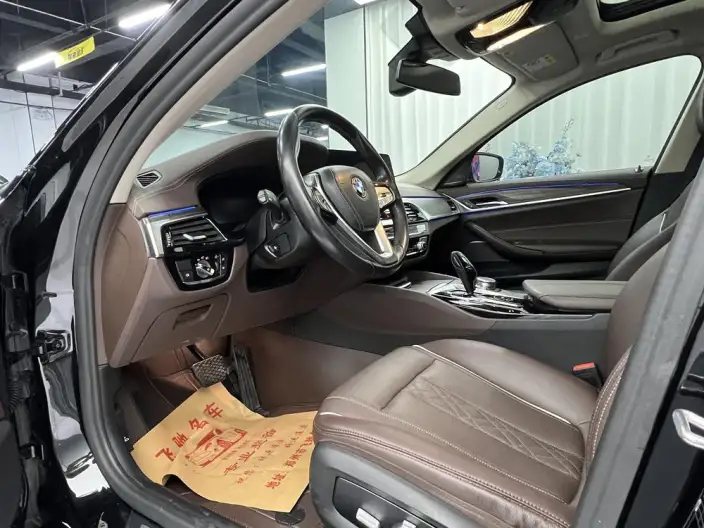 BMW 5 Series 2022 Model 530Li Executive Model M Sports Set – фото 9
