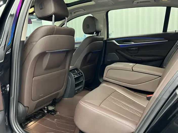 BMW 5 Series 2022 Model 530Li Executive Model M Sports Set – фото 10