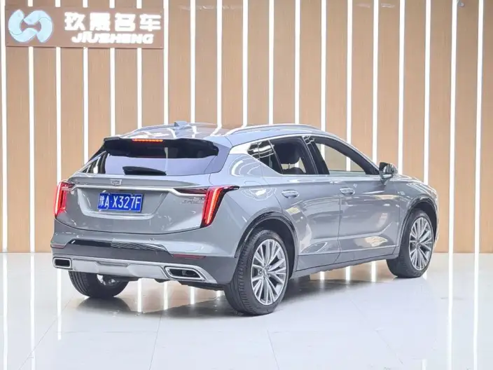 Cadillac GT4 2023 Model 25T Luxury Model – фото 6