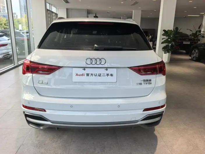 AUDI Q3 2023 Model 35 TFSI Enterprising Dynamic Model 1.5T – фото 3