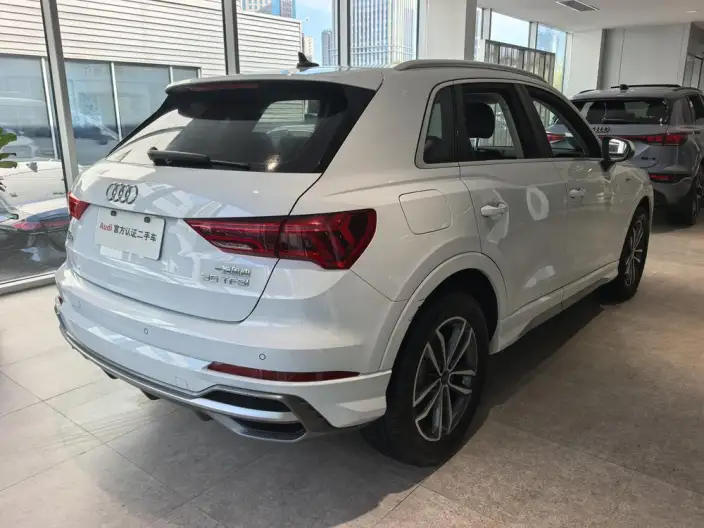 AUDI Q3 2023 Model 35 TFSI Enterprising Dynamic Model 1.5T – фото 4