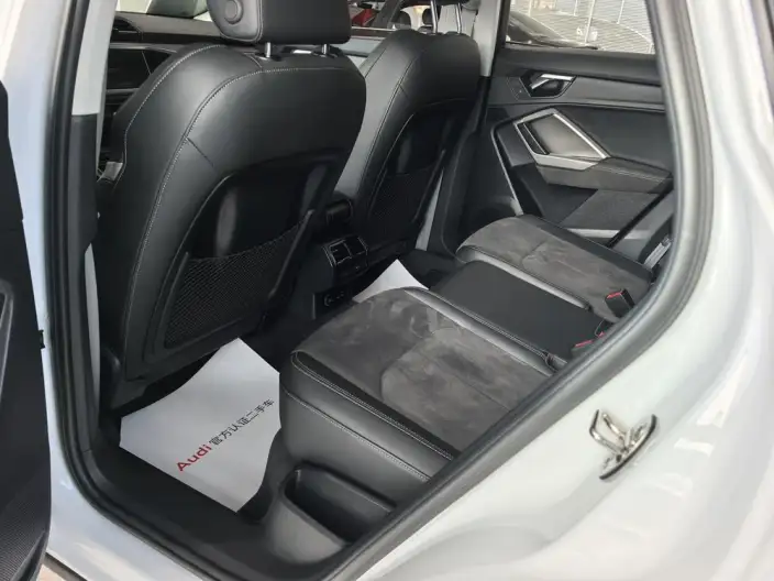 AUDI Q3 2023 Model 35 TFSI Enterprising Dynamic Model 1.5T – фото 8
