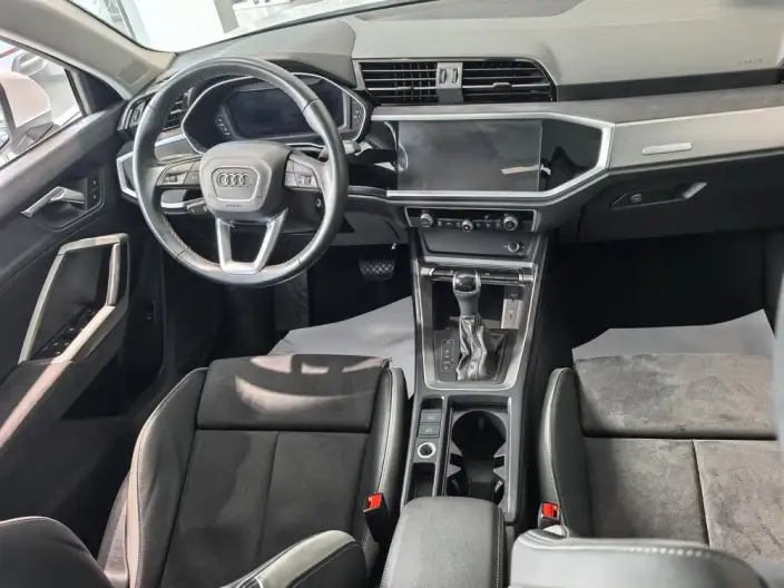 AUDI Q3 2023 Model 35 TFSI Enterprising Dynamic Model 1.5T – фото 9