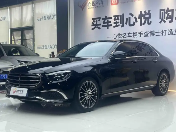 Mercedes-Benz E-Class 2022 Model E 260 L sedan – фото 1
