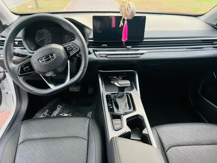 Geely Emgrand 2023 Model No. 4 Gen Champion Edition 1.5L CVT Luxury Model – фото 7