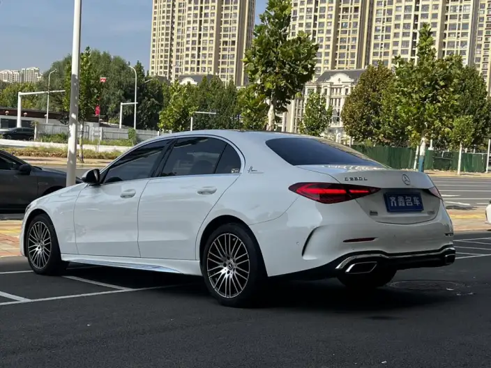 Mercedes-Benz C-Class 2022 Model C 260 L Sports Edition – фото 4
