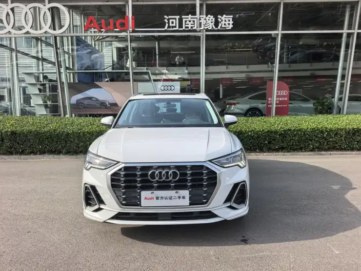 AUDI Q3 2023 Model 35 TFSI Fashion Dynamic Model 1.5T – фото 2