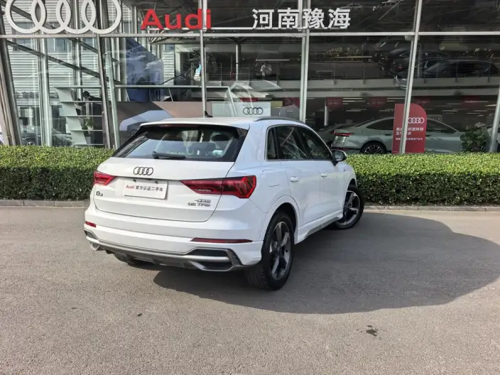 AUDI Q3 2023 Model 35 TFSI Fashion Dynamic Model 1.5T – фото 4