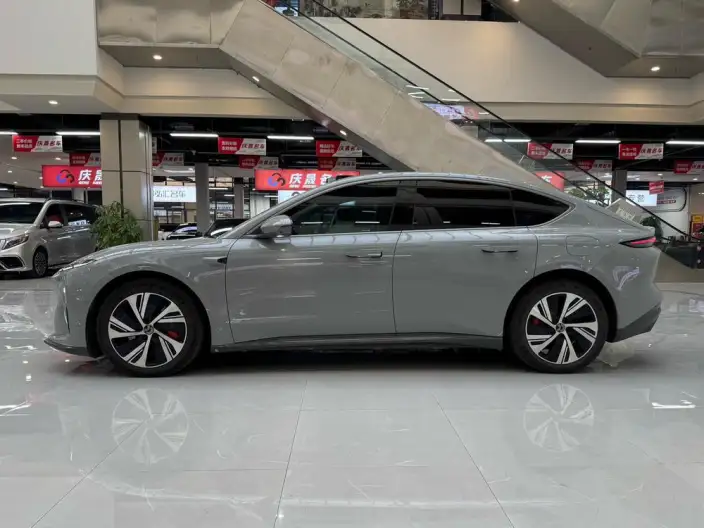 NIO ET5 2022 Model 75kWh – фото 4
