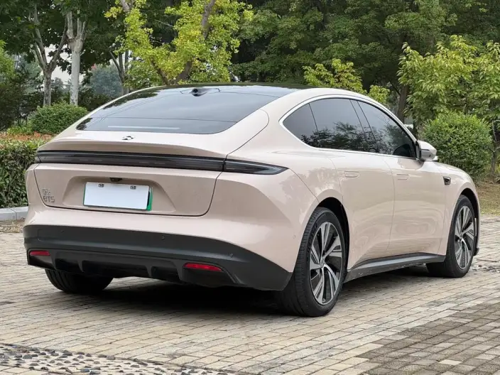 NIO ET5 2024 Model 75kWh – фото 6
