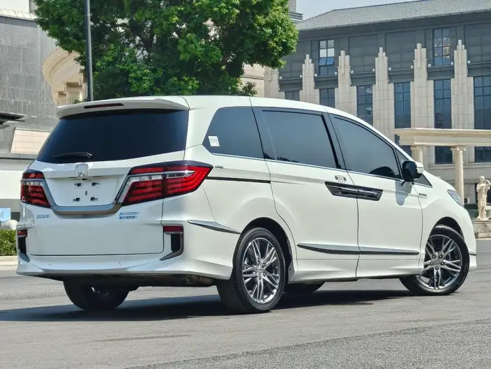 Honda Elysion 2019 Model 2.0L Rui*Hybrid Supreme Edition – фото 6
