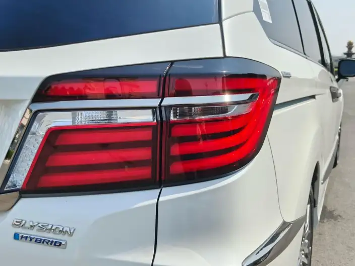 Honda Elysion 2019 Model 2.0L Rui*Hybrid Supreme Edition – фото 10