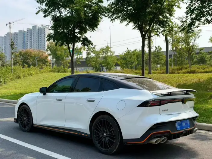 Changan UNI-V 2025 Model 1.5T 500Bar High Power Sports Edition – фото 4