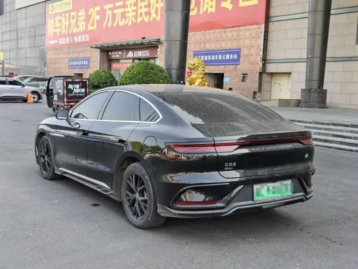 BYD Han DM 2024 Model DM-i Honor Edition 121KM Noble Model – фото 4