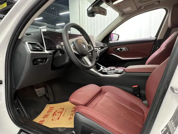 BMW 3 Series 2023 Model 320Li M Sports Set – фото 9