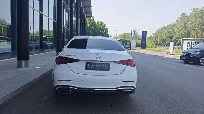 Mercedes-Benz C-Class 2024 Model C 260 L Sports Edition – фото 4