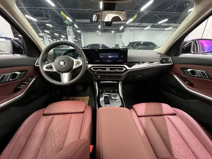 BMW 3 Series 2023 Model 320Li M Sports Set – фото 7