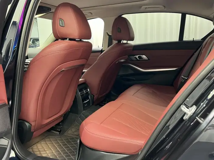 BMW 3 Series 2023 Model 320Li M Sports Set – фото 10
