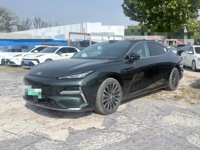 Geely Galaxy E8 PHEV 2025 Model 130km EM-P Galaxy Edition
