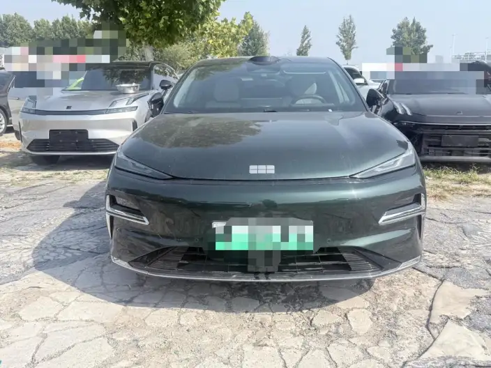 Geely Galaxy E8 PHEV 2025 Model 130km EM-P Galaxy Edition