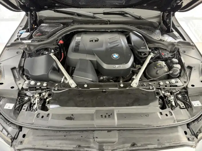 BMW 5 Series 2025 Model 530Li Exclusive Model M Sports Set – фото 6