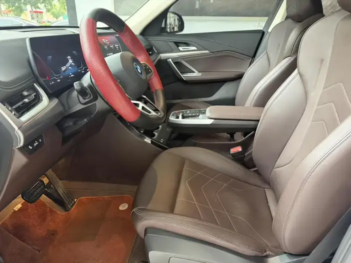 BMW iX 1 2025 Model eDrive25L X Design Set – фото 8