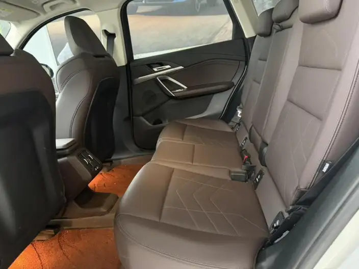 BMW iX 1 2025 Model eDrive25L X Design Set – фото 9
