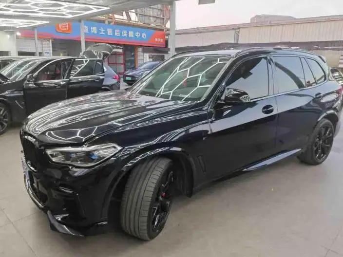 BMW X5 2022 Model Facelift xDrive 40Li M Sports Set – фото 6