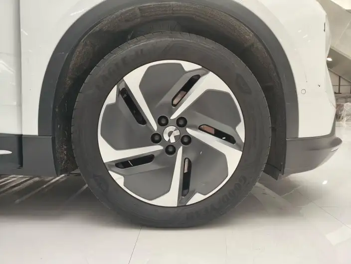 NIO ES6 2024 Model 75kWh – фото 9