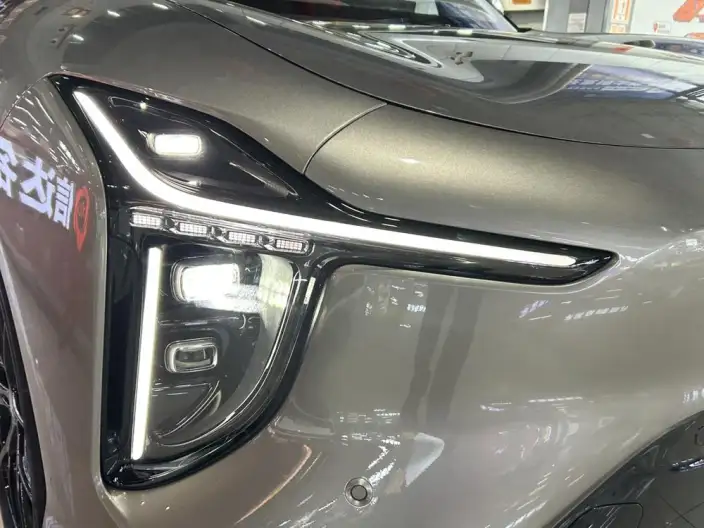 IM LS6 2026 Model EV Max – фото 8