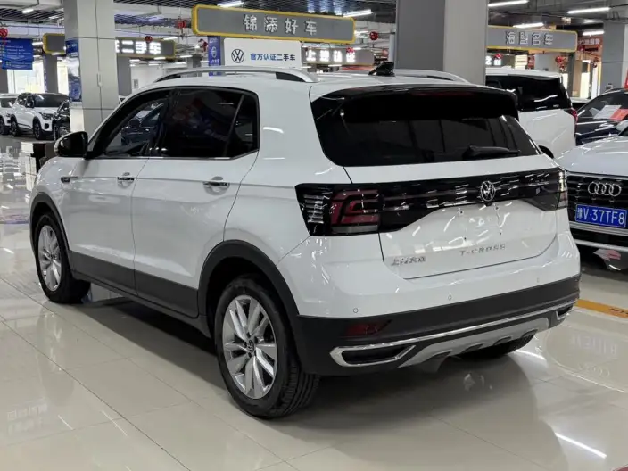 Volkswagen T-Cross 2022 Model 1.5L Automatic Fashion edition – фото 4