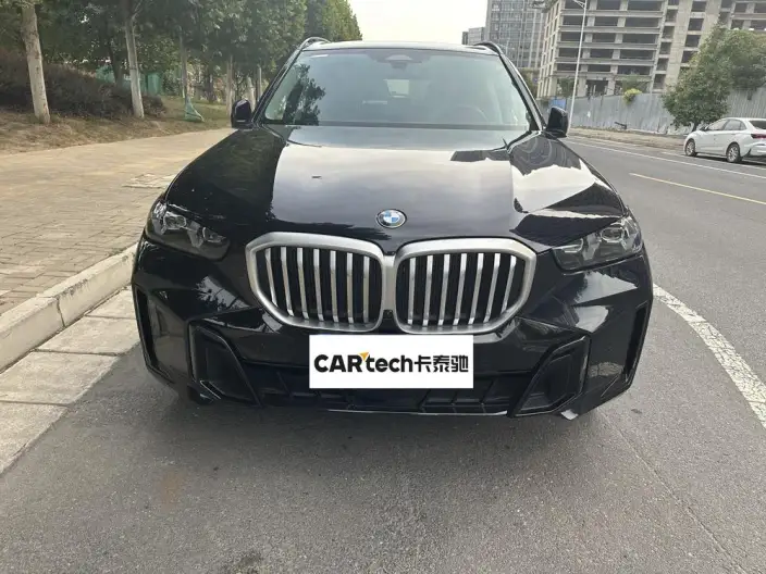BMW X5 2025 Model xDrive30Li Exclusive Model M Sports Night Set – фото 2