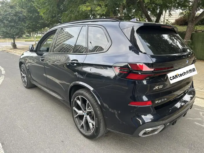 BMW X5 2025 Model xDrive30Li Exclusive Model M Sports Night Set – фото 4