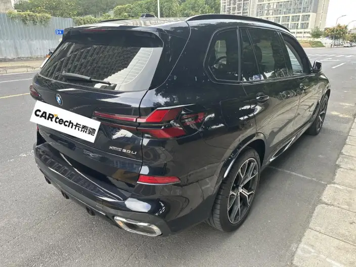 BMW X5 2025 Model xDrive30Li Exclusive Model M Sports Night Set – фото 5