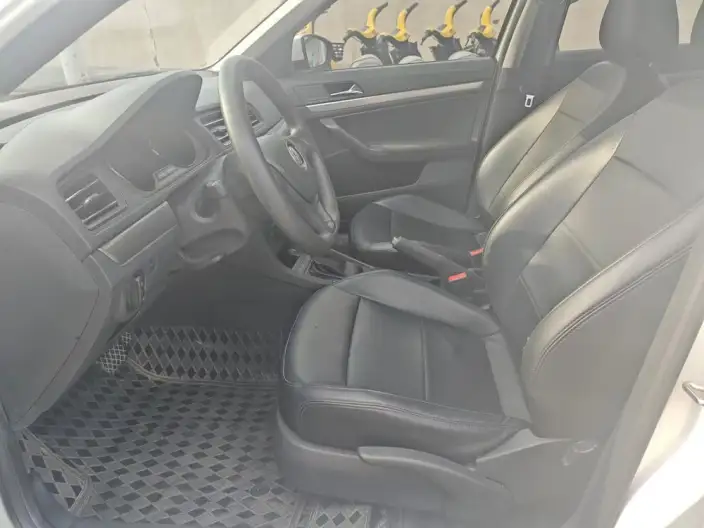 Volkswagen Lavida 2019 Model Voyage 1.5L Automatic Fashion edition China VI – фото 8