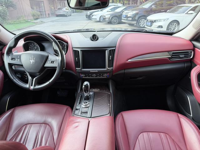 Maserati Levante 2016 3.0T Levante – фото 9