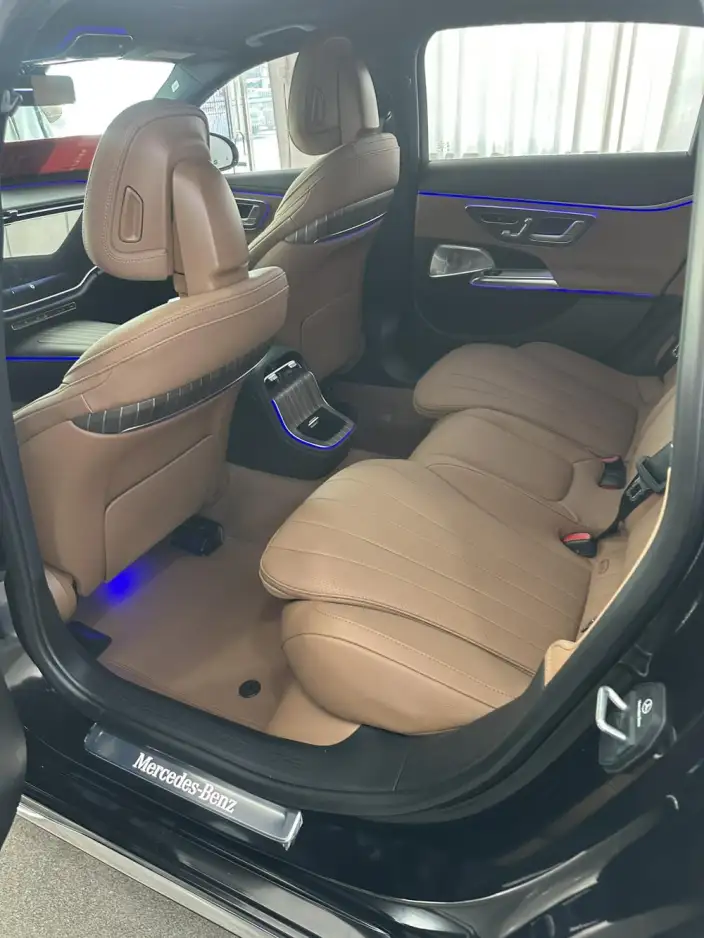 Mercedes-Benz E-Class 2025 Model E 300 L Luxury Model sedan – фото 10