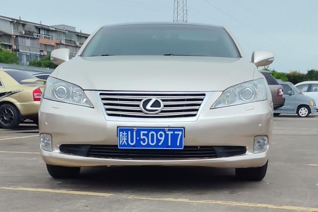 Lexus ES 2012 240 Special Limited – фото 5