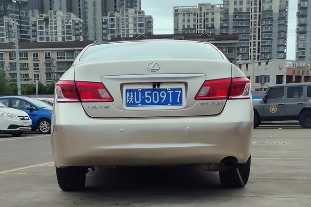 Lexus ES 2012 240 Special Limited – фото 8