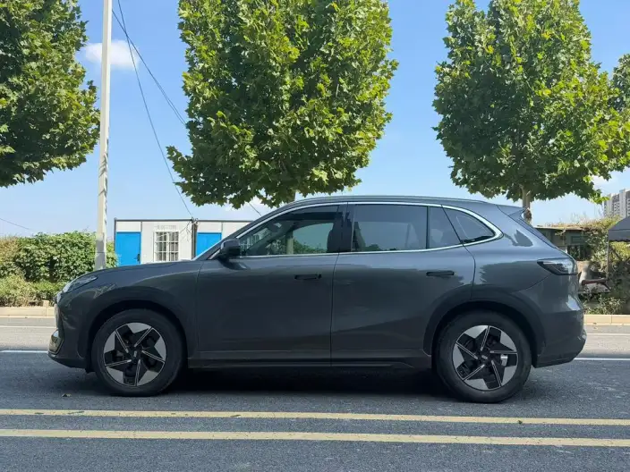 Geely Galaxy E5 2024 Model 530km Tiggo + Edition