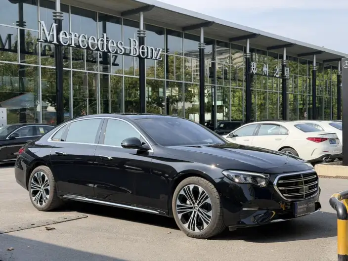 Mercedes-Benz E-Class 2026 Model E 300 L Luxury Model sedan – фото 3