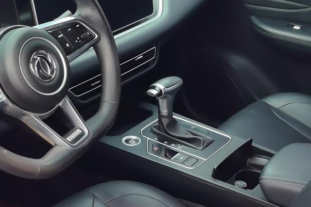 Fengguang 580 Pro Модель 2020 года 280TGDI CVT Pilot Edition
