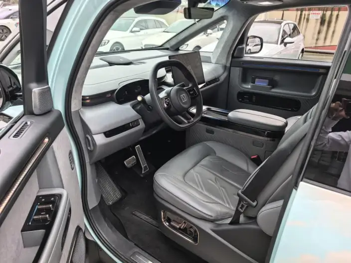 ZEEKR MIX 2025 Model 76kWh Smart Driving Edition – фото 6